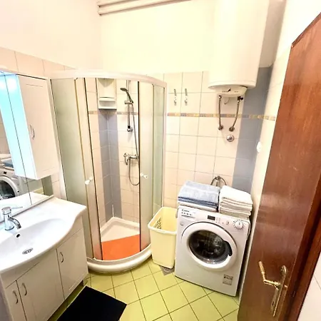 Apartman Ugrin With Terrace Rovinj